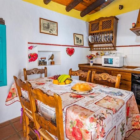 Casa Rosa, Con Encanto Y Piscina Climatizada Frigiliana Esterno foto