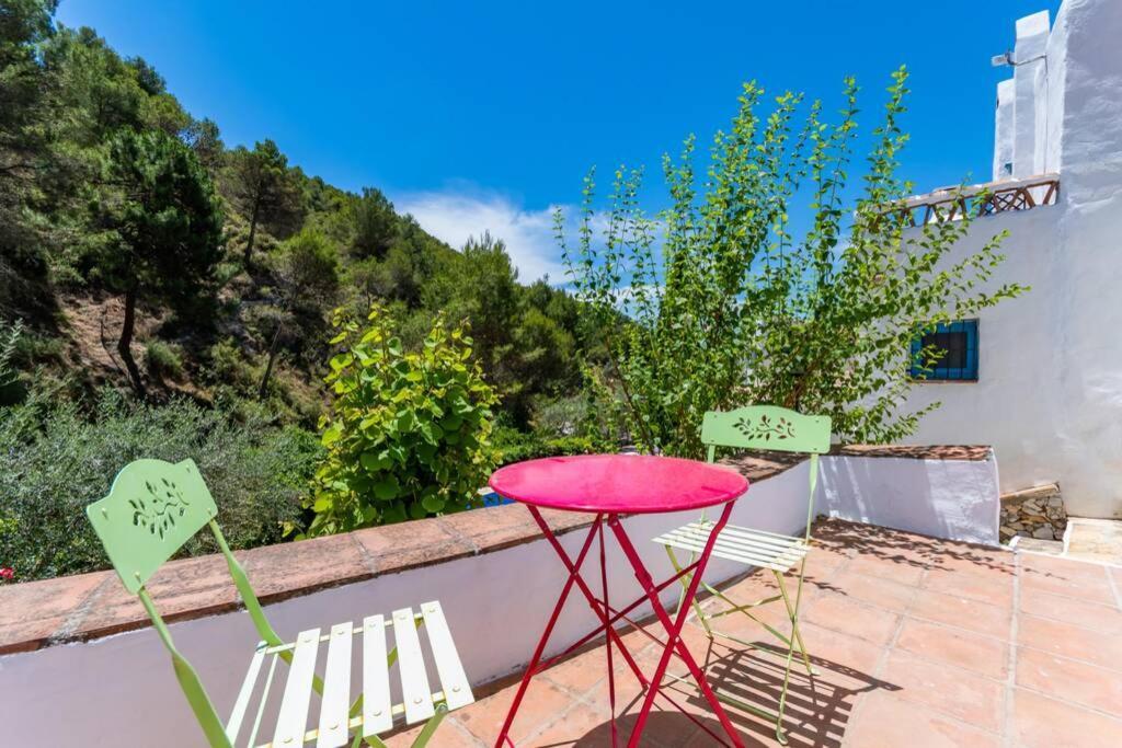 Casa Rosa, Con Encanto Y Piscina Climatizada Frigiliana Esterno foto